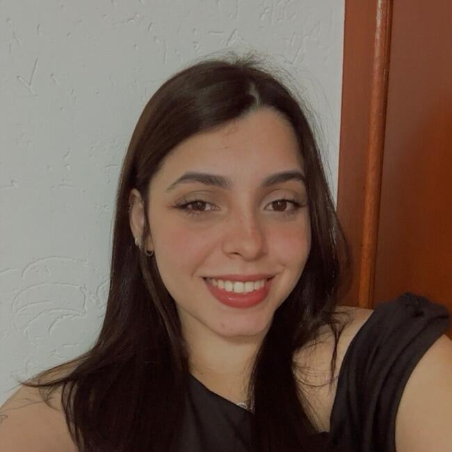 Babá em Jacareí: Dayra