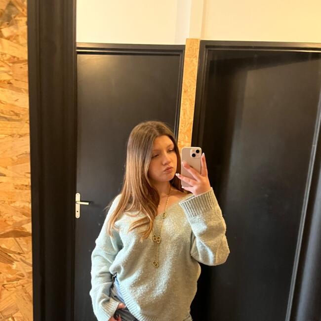 Babysitter in Montpellier: Luna