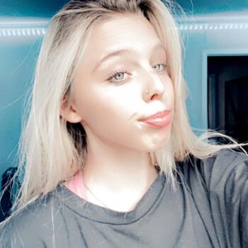 Babysitter in Trafford (Alabama): Alexis