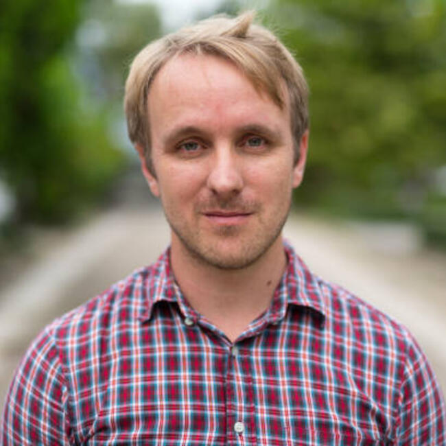 Babysitter in Stockholm: Tom
