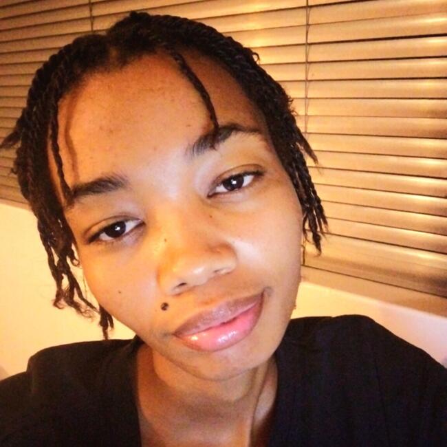 Babysitter in Kimberley: Motlahela