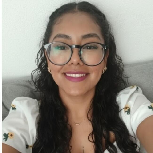 Babysitter in Querétaro City: Dulce Lucero