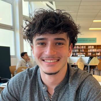 Babysitter in Nice: Léo