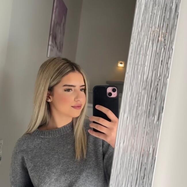 Babysitter in Toulouse: Rose