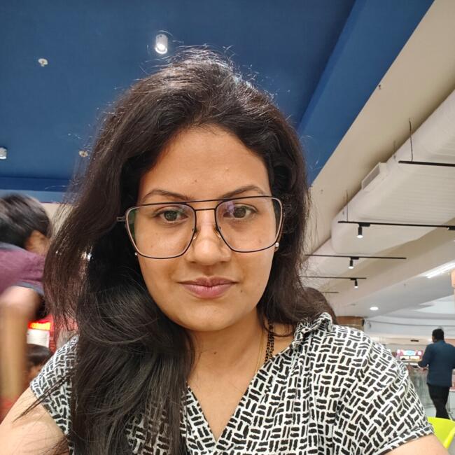 Babysitting job in Vadodara: Suchita