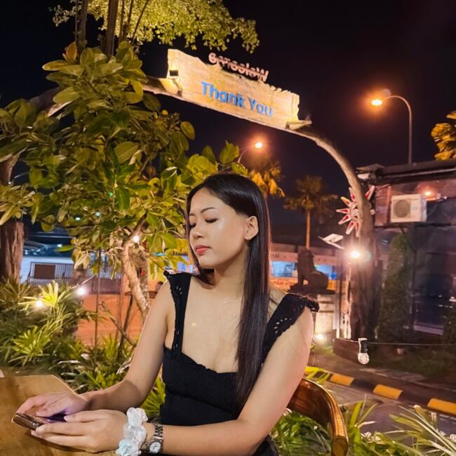 Singapore Island的临时保姆工作: Dania