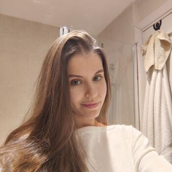 Babysitter in Madrid: Julia