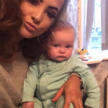 Babysitter Birmingham: Becca