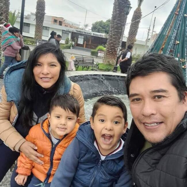 Trabajo de niñera en Arequipa: Jose Luis Contreras