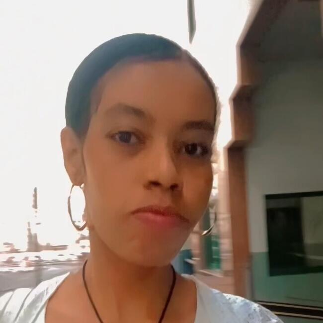 Babysitter in Dubai: Amen