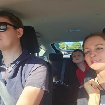 Babysitting job in Nelson: babysitting job Viktoriia