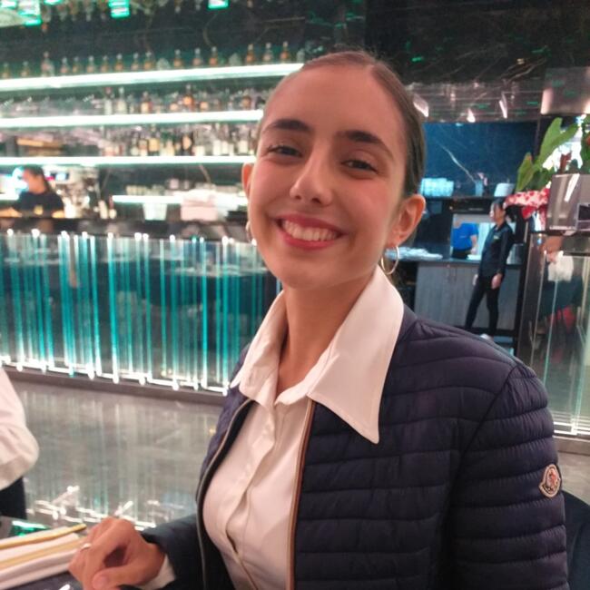 Babysitter a Savona: Valentina