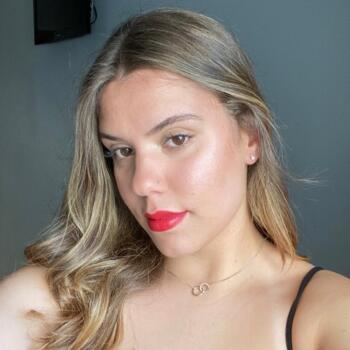 Babysitter in Rio Tinto: Francisca