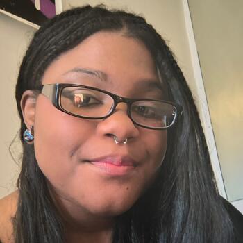 Babysitter in Philadelphia: Alexa