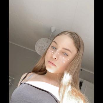 Barnvakt Nyköping: Emma