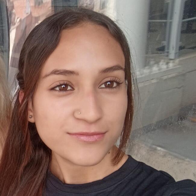 Babysitter in Medellín: Lau