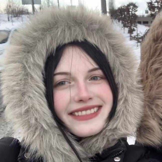 Няня в Клевань: Аліна