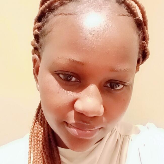 جليسة أطفال في الرياض: Mary Mungai