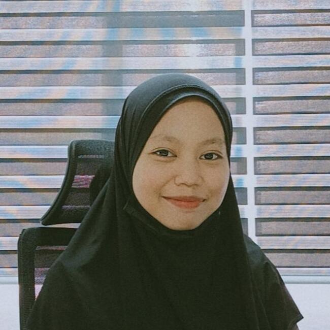 Pengasuh di Ayer Molek: Siti Nurliyana
