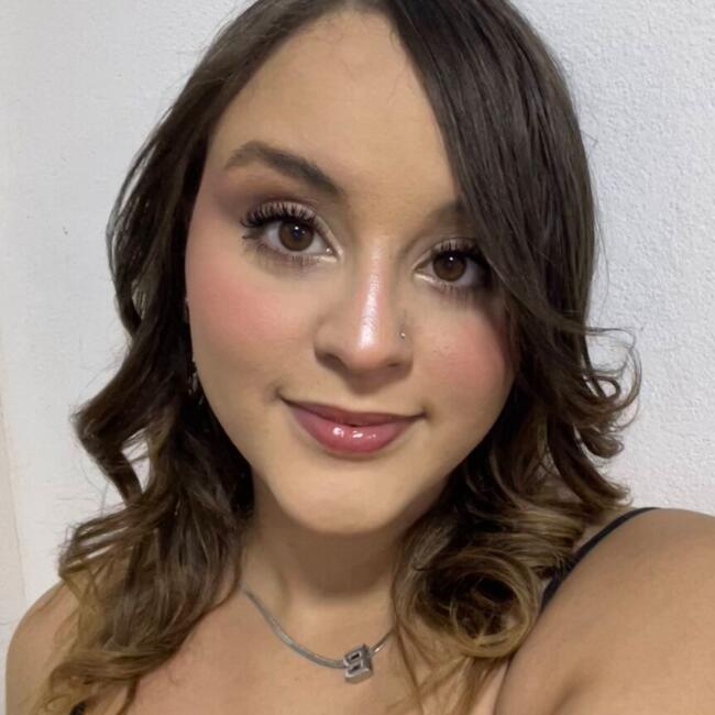 Babysitter in Belo Horizonte: Beatriz