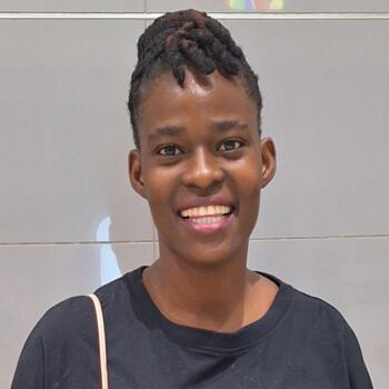 Babysitter in Roodepoort: Brenda