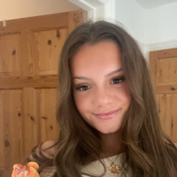 Babysitter Bournemouth: Izzy