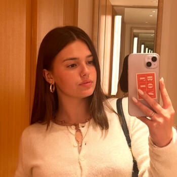 Babysitter in Menton: Melyne