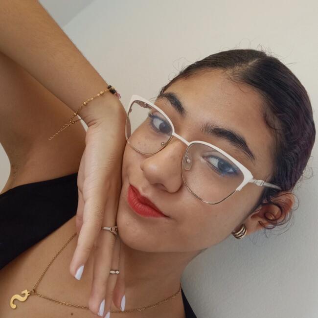 Babysitter in Manta: Romina Arias