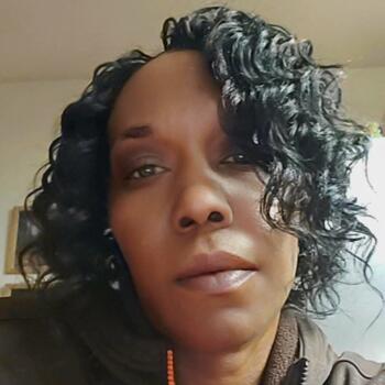 Babysitter in Pahrump: Gynnea