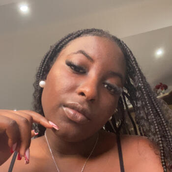 Babysitter em Amora: Beatriz