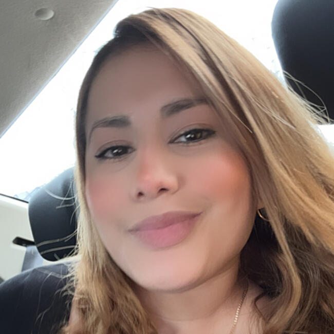 Babysitter in Port Montt: Yosi