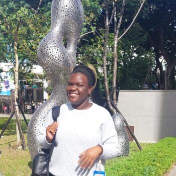 位於台北市的臨時保母: Dorothy