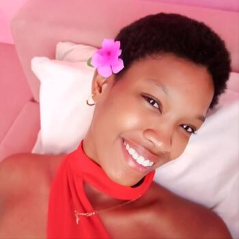 Babysitter Montigny-lès-Metz: Elody