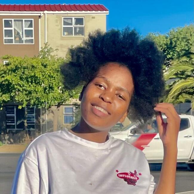 Babysitter in Milnerton: Avela