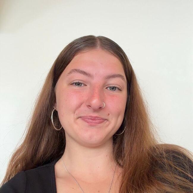 Babysitter in Tweed Heads: Kiara