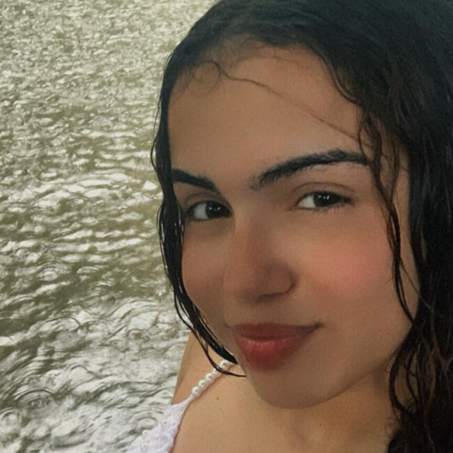 Babysitter in Fortaleza: Isadora