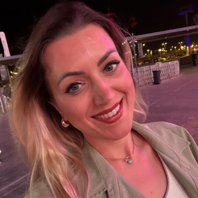 Babysitting job in Riyadh: Maria