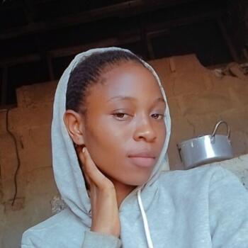 Babysitter in Ibeju: Mary