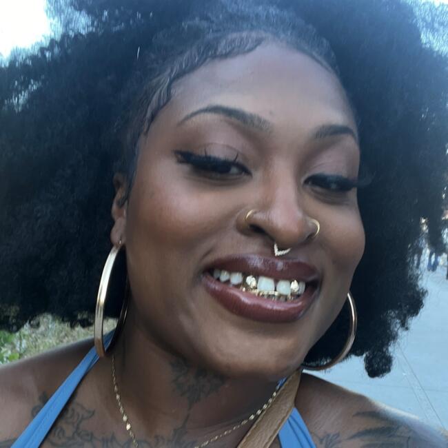 Babysitter in Atlanta: Senora