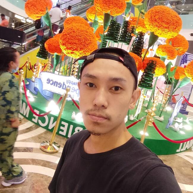 Babysitter in Gurugram: Shingkhiulungbou