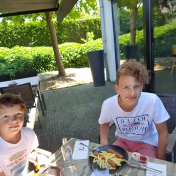 Babysitadres in Assent: Pieter