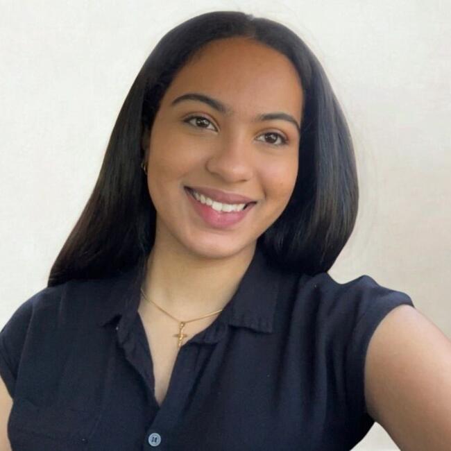 Babysitter in Port of Spain: Veronica Soleil