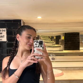 Babysitter in Qormi: Liona