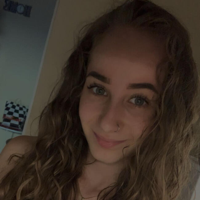 Baby-sitter in Budapest: Annabell Zoé