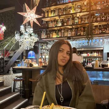 Babysitter in Thairé: Priscilla