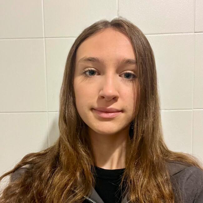 Babysitter in Les Sables-d'Olonne: Luna