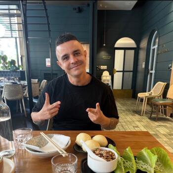 Babysitting job in Brisbane: babysitting job Joel