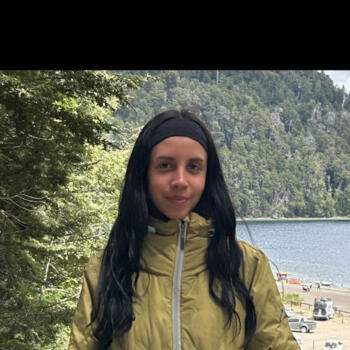 Babysitter in Madrid: Ana