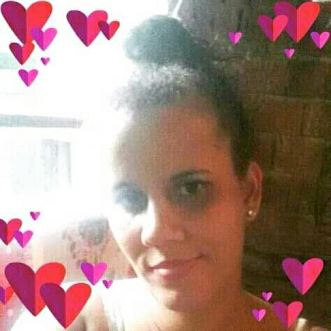 Babysitter in Olinda: Carla