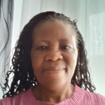 ベビーシッター 王子: Rose